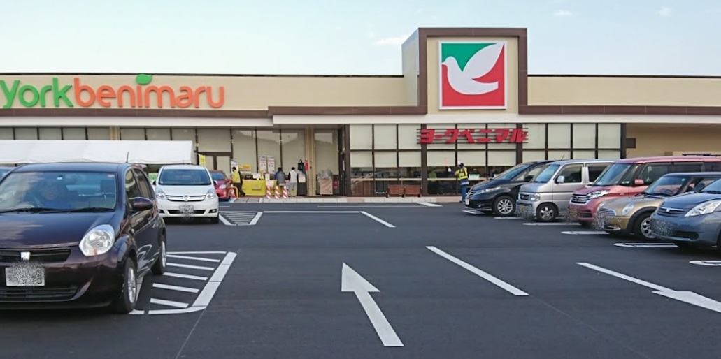 BREEZE  TERRACE（ブリーズテラス）  A ﾖｰｸﾍﾞﾆﾏﾙ鹿沼上殿町店