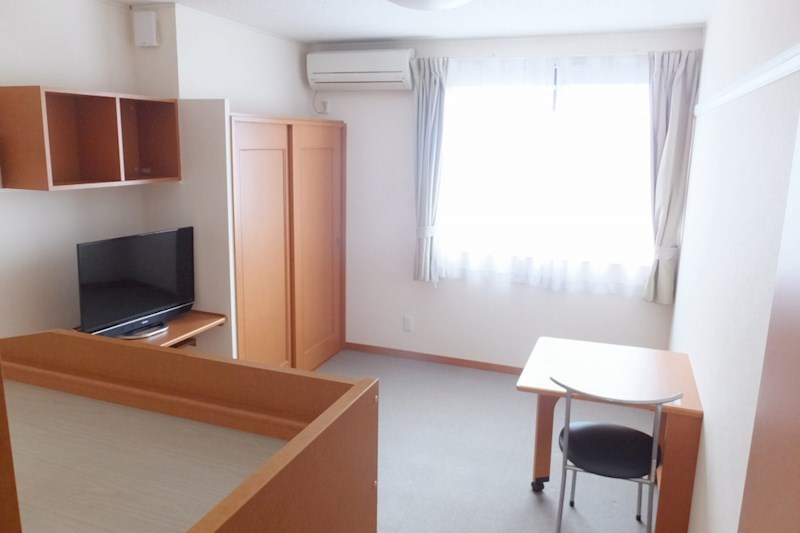 　アウリオン　　 こちらの物件はMODE不動産なら割引対象の１部屋です。