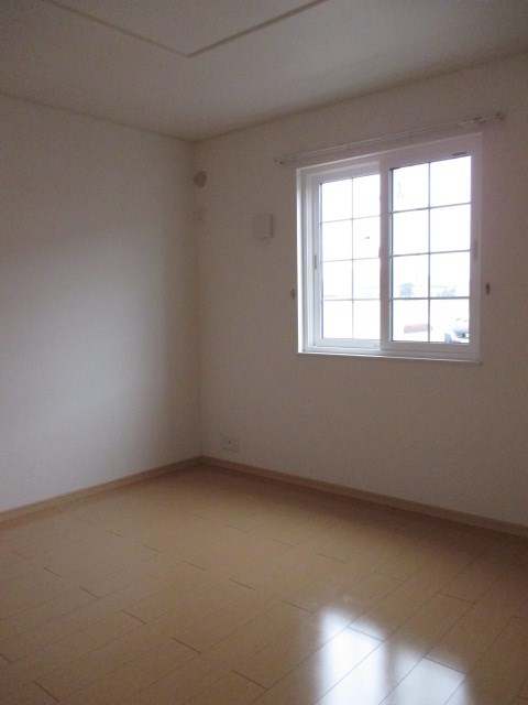 　サニーレジデンス　Ａ棟　 こちらの物件はMODE不動産なら割引対象の１部屋です。