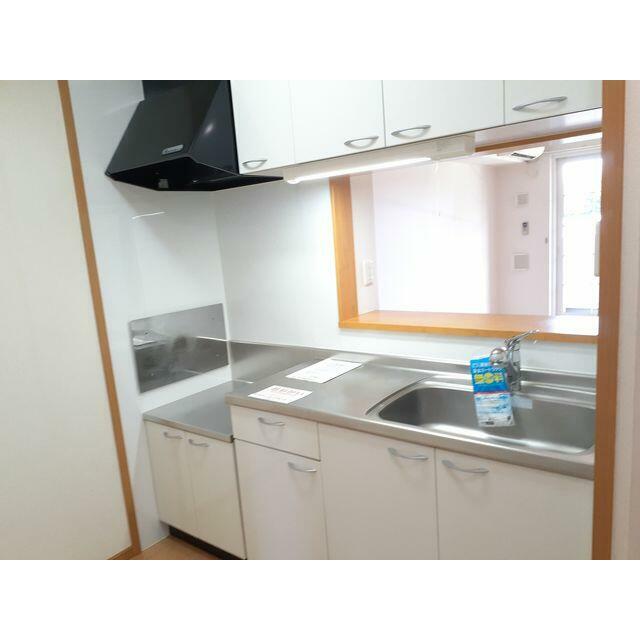 　ヴィラ・ソノリティー　参番館　 こちらの物件はMODE不動産なら割引対象の１部屋です。