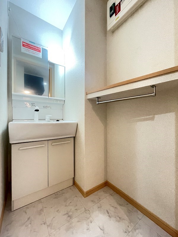 　カレント　Ⅲ　 こちらの物件はMODE不動産なら割引対象の１部屋です。