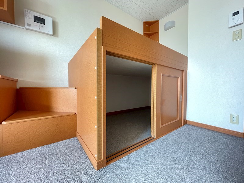 　アルカンシエル　弐番館　 こちらの物件はMODE不動産なら割引対象の１部屋です。