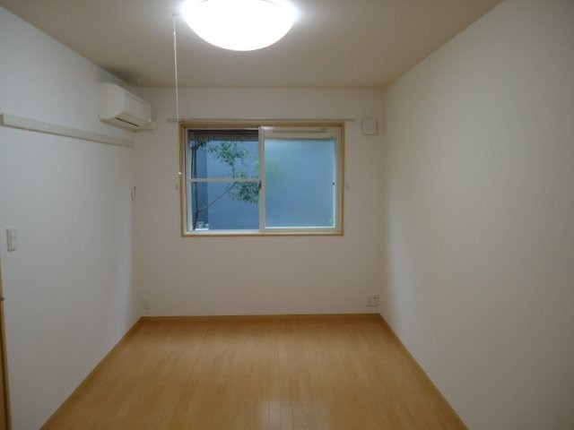 　ルーヴァ こちらの物件はMODE不動産なら割引対象の１部屋です。