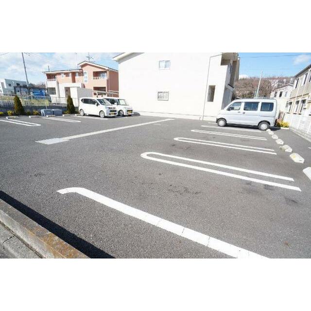　エアリーハウス　 こちらの物件はMODE不動産なら割引対象の１部屋です。