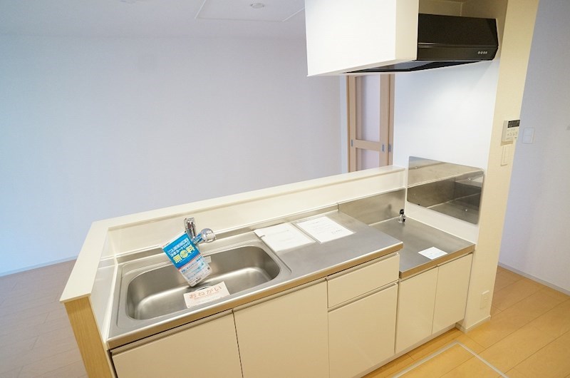 　エアリーハウス　 こちらの物件はMODE不動産なら割引対象の１部屋です。