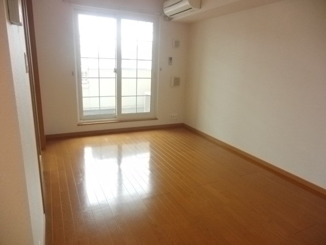 　カレントＳ・Ｋ　A棟　 こちらの物件はMODE不動産なら割引対象の１部屋です。