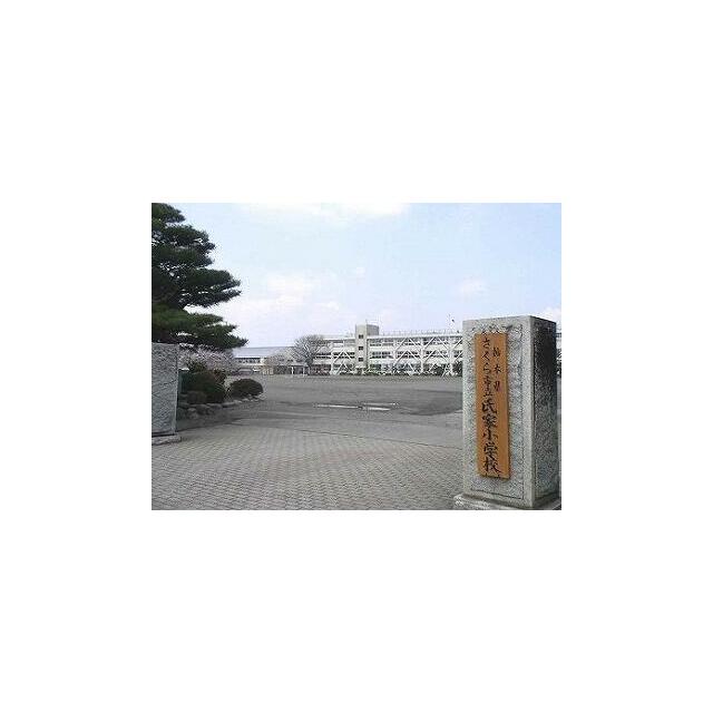 　コーポレーションミキ 氏家小学校