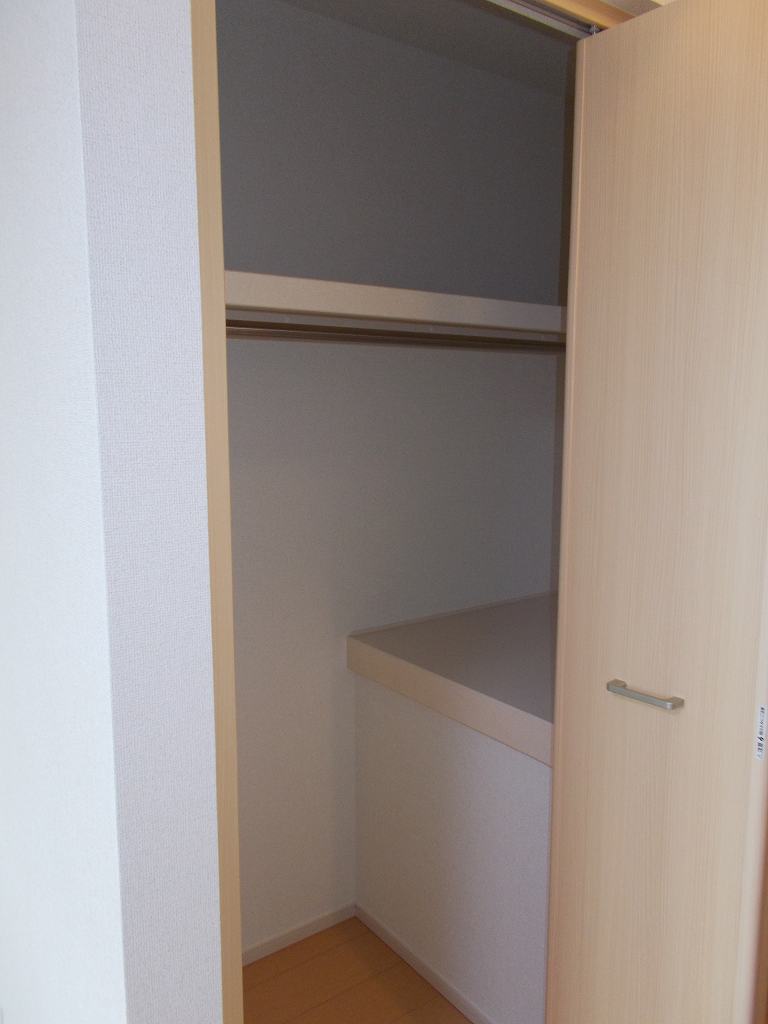 クライスＢ 収納