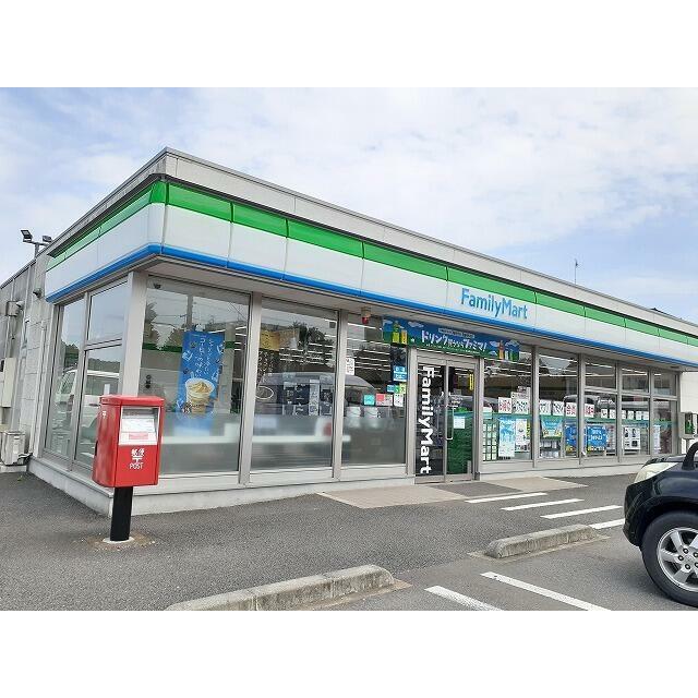 　グランデ・ラ・テール　Ｂ棟　 ファミリーマート矢板中央店