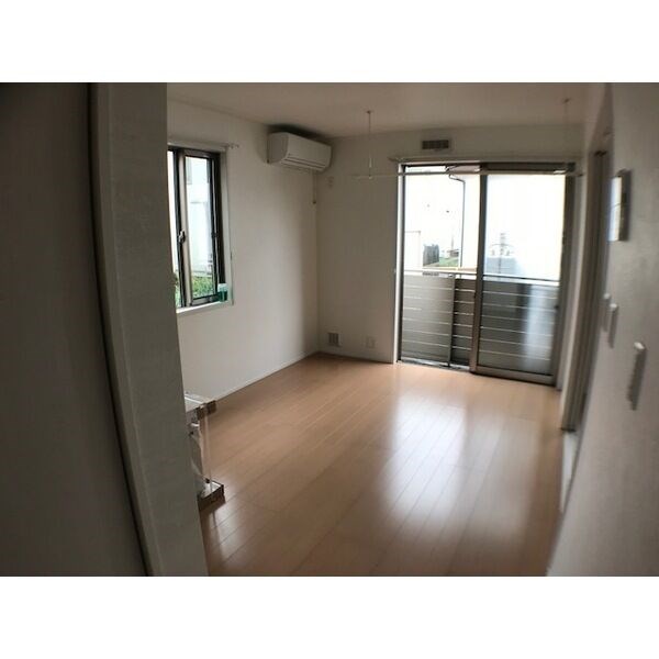 　マーリエ こちらの物件はMODE不動産なら割引対象の１部屋です。