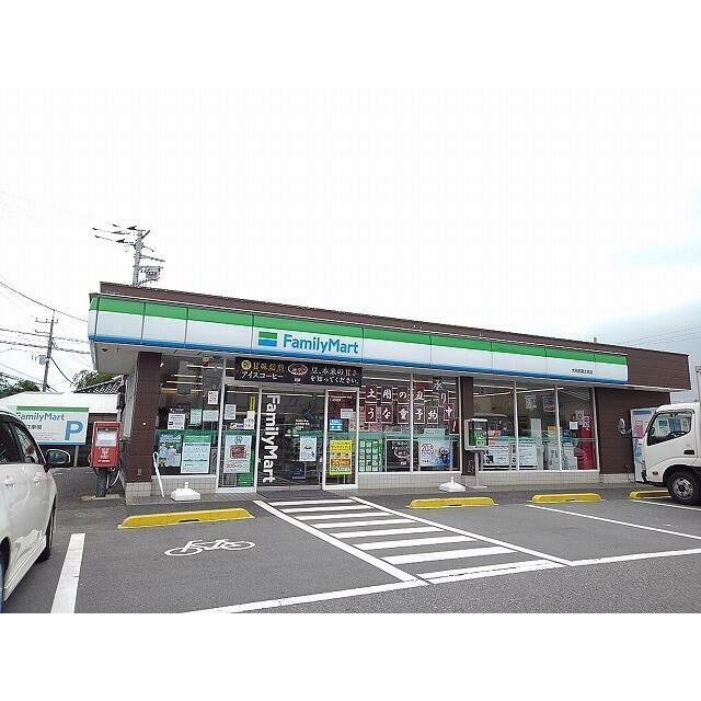 　アース・ライト　Ｂ棟 ファミリーマート大田原冨士見店