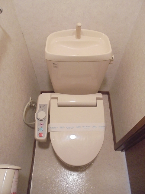 アース・ライトＢ トイレ