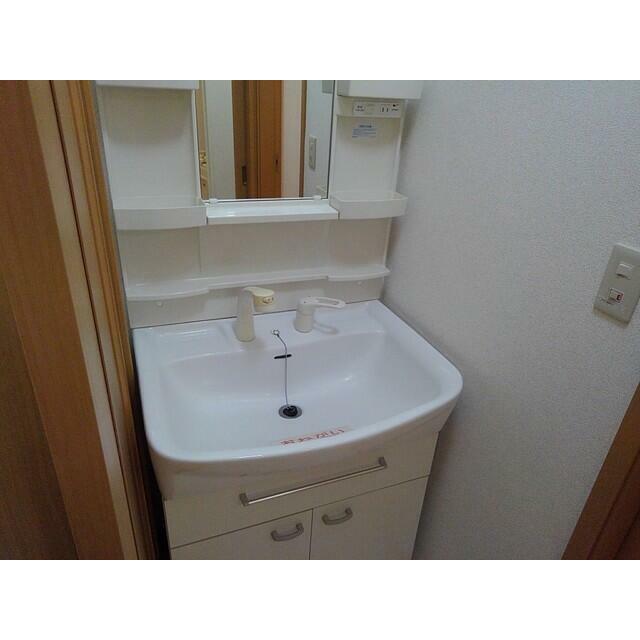 　プリムロ－ズ　壱番館 こちらの物件はMODE不動産なら割引対象の１部屋です。