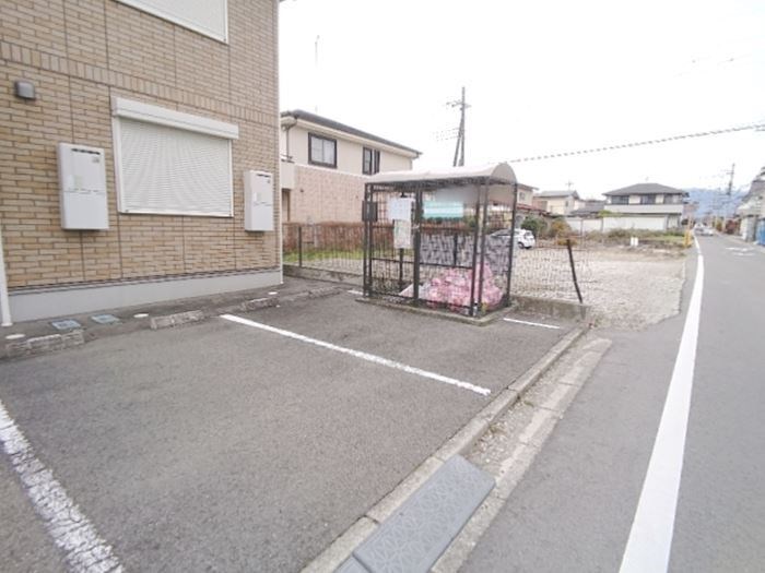 　グランモア　Ａ棟　 こちらの物件はMODE不動産なら割引対象の１部屋です。