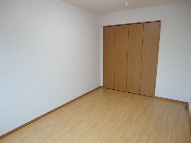　アイリスコート　 こちらの物件はMODE不動産なら割引対象の１部屋です。
