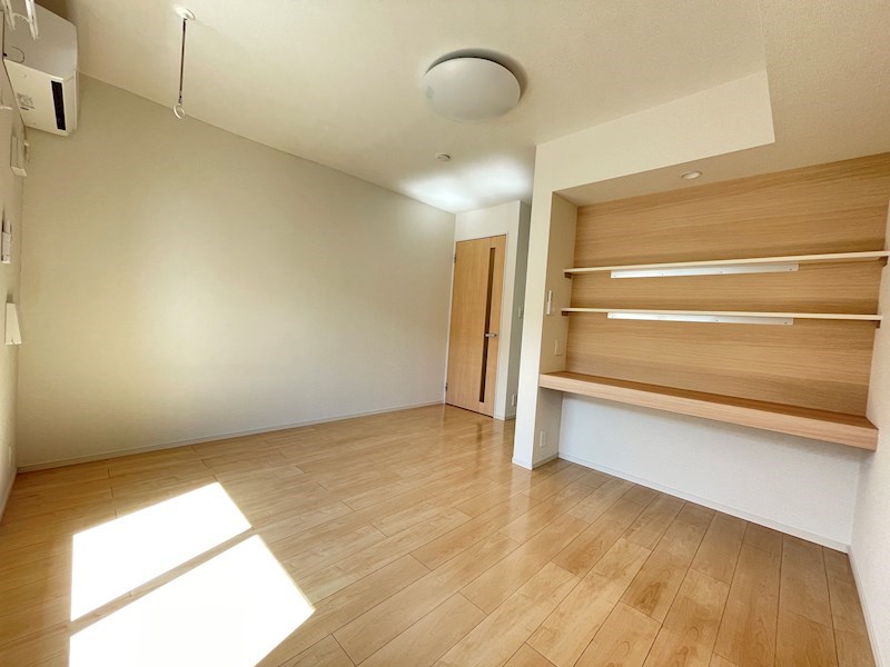 　アミスタープレイス こちらの物件はMODE不動産なら割引対象の１部屋です。