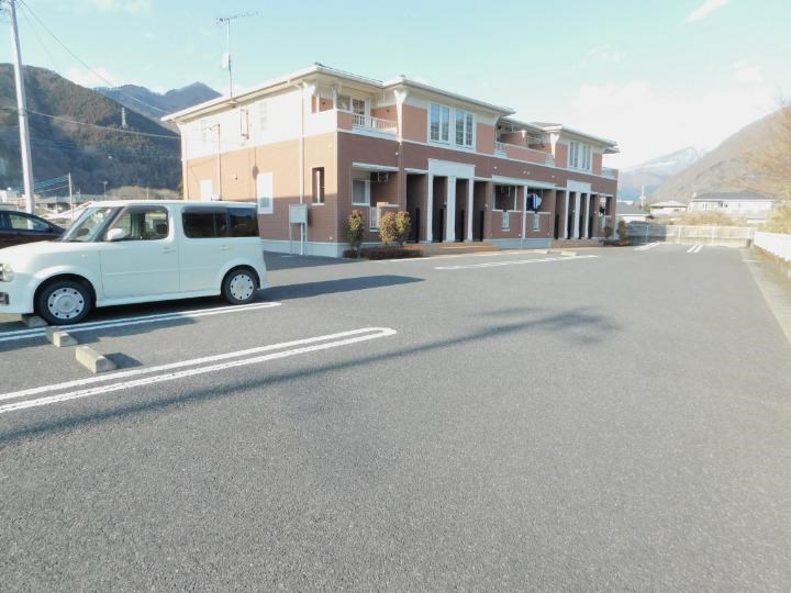 　プリムローズ　弐番館　 こちらの物件はMODE不動産なら割引対象の１部屋です。