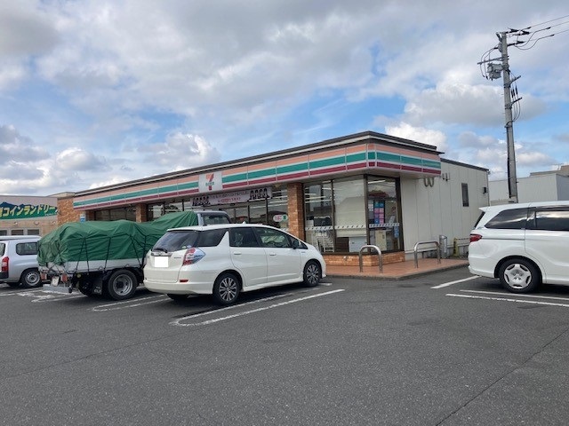 ＨＡＧＡ　ＳＩＮ－ＥＩⅡ セブンイレブン 芳賀祖母井店まで900m