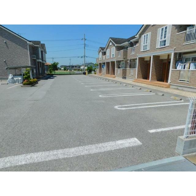 　グラース・ヒル　Ａ棟　 こちらの物件はMODE不動産なら割引対象の１部屋です。