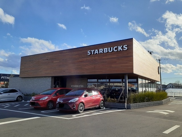 クラージュ　アン スターバックスコーヒーまで800m