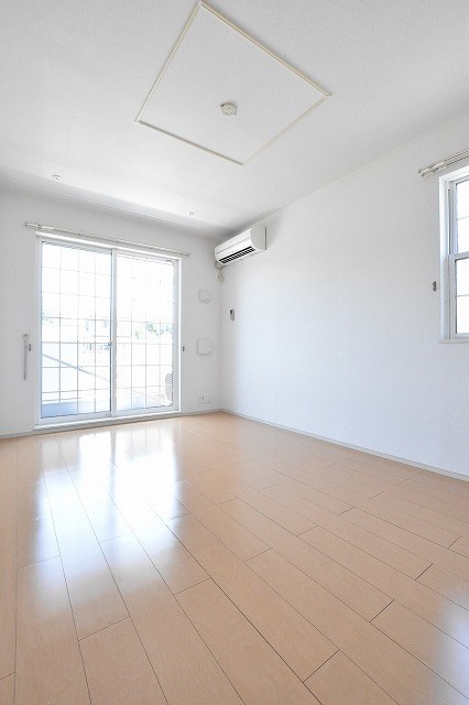 　ドミール　D棟　 こちらの物件はMODE不動産なら割引対象の１部屋です。