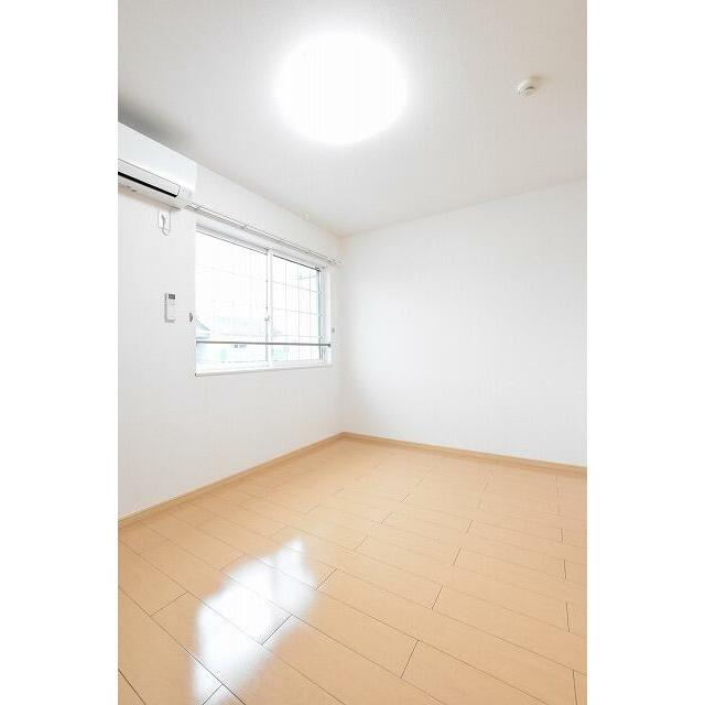 　グランデ・マーカス　Ａ棟　 こちらの物件はMODE不動産なら割引対象の１部屋です。