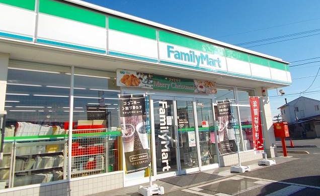 クラージュ　ドゥー ファミリーマート大田原本町店まで1500m