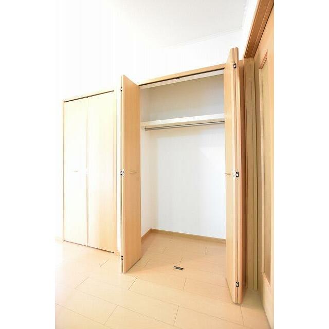 　レヂデンス岡野　 こちらの物件はMODE不動産なら割引対象の１部屋です。