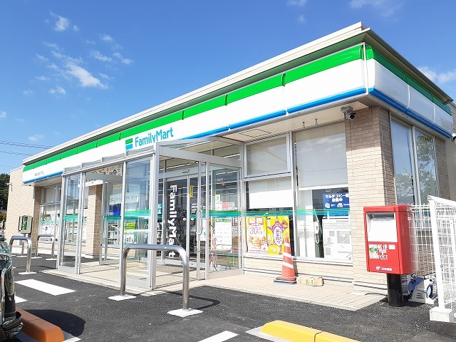 カスカーク・パラッツオＣ ファミリーマート西三島五丁目店まで280m