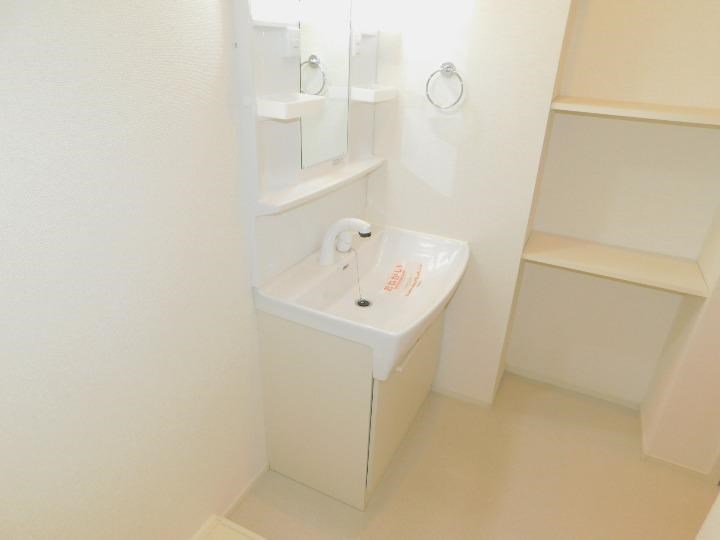 　サン　サクラ こちらの物件はMODE不動産なら割引対象の１部屋です。