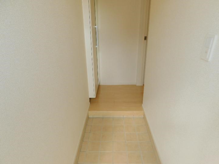 　サン　サクラ こちらの物件はMODE不動産なら割引対象の１部屋です。