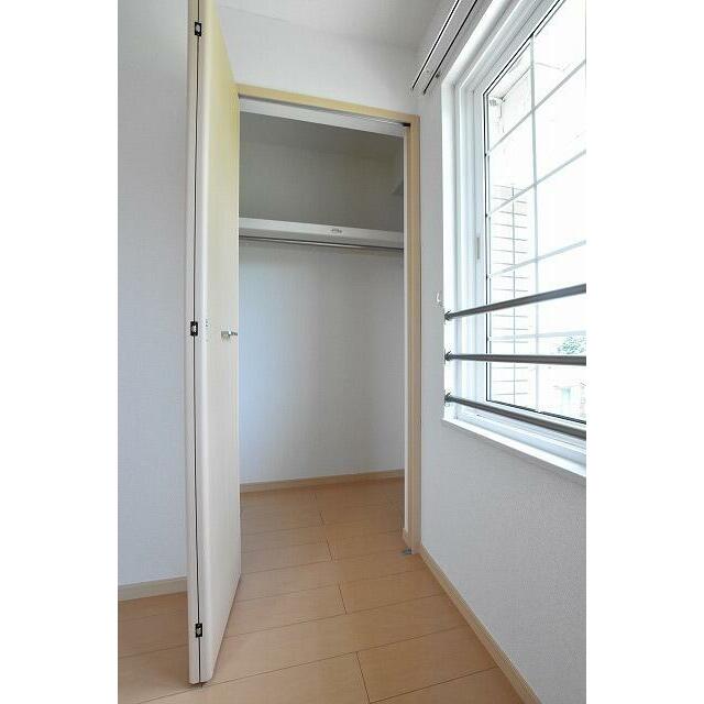 　エベレスト こちらの物件はMODE不動産なら割引対象の１部屋です。