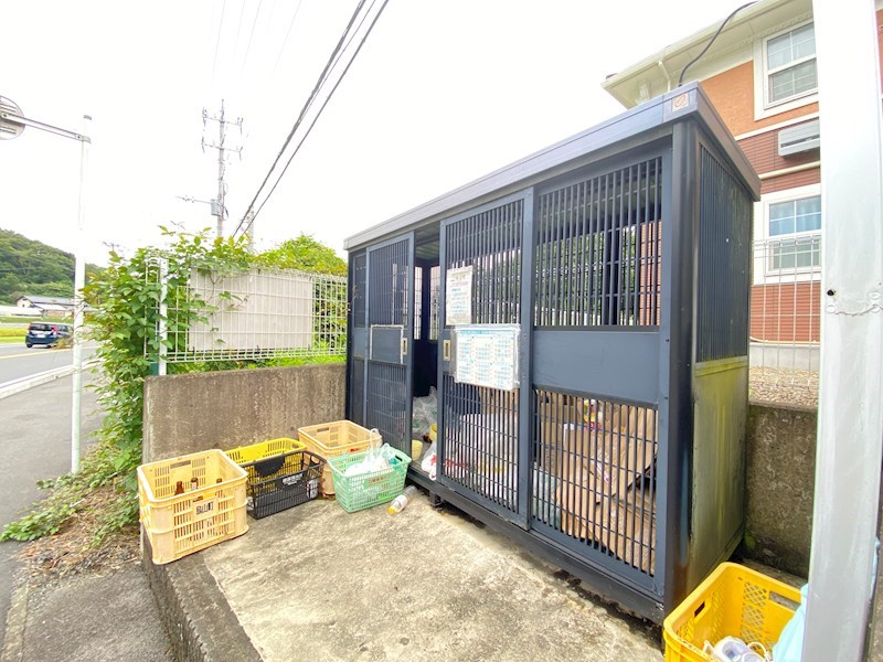 　サンプラザ　Ｂ棟　 こちらの物件はMODE不動産なら割引対象の１部屋です。