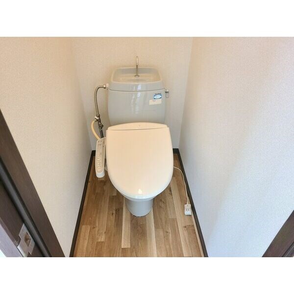 　草川ハイツ こちらの物件はMODE不動産なら割引対象の１部屋です。