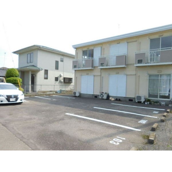 　草川ハイツ こちらの物件はMODE不動産なら割引対象の１部屋です。