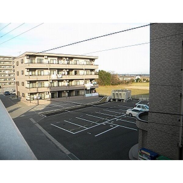 　ハイクオリティ　Ⅵ号棟　 こちらの物件はMODE不動産なら割引対象の１部屋です。