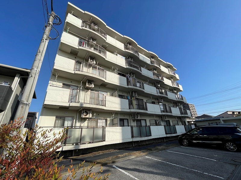 こちらの物件はMODE不動産なら割引対象の1部屋です。