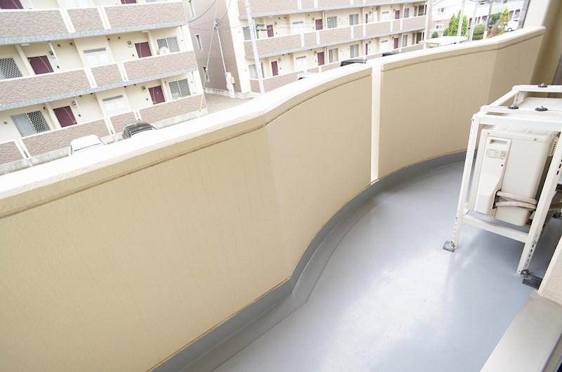 　エテルノ・グランデ参番館　 こちらの物件はMODE不動産なら割引対象の１部屋です。