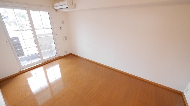　エンペラー　Ａ棟 こちらの物件はMODE不動産なら割引対象の１部屋です。