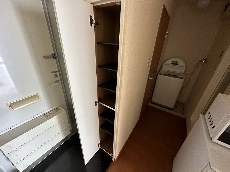 レオパレスつくい シューズボックス