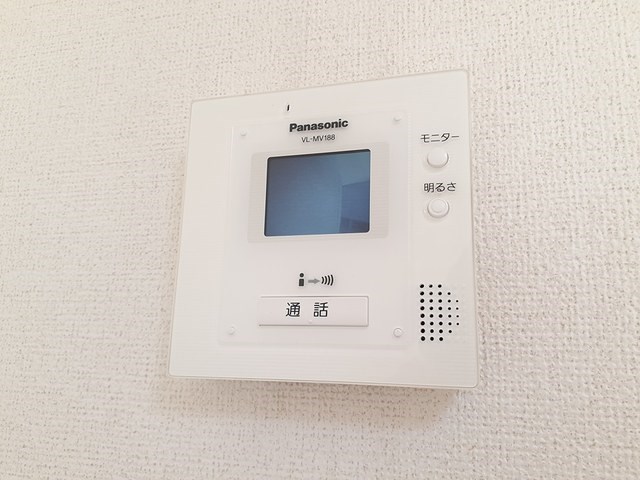 　サニー・プレイス　 こちらの物件はMODE不動産なら割引対象の１部屋です。