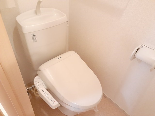 　サニー・プレイス　 こちらの物件はMODE不動産なら割引対象の１部屋です。