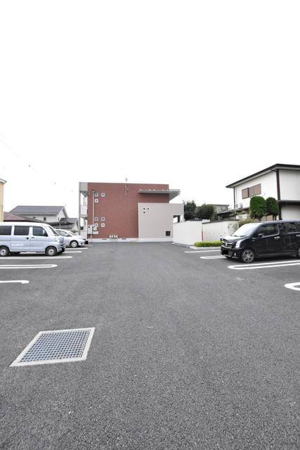 ＲａｆｆｉｎｅⅡ 駐車場