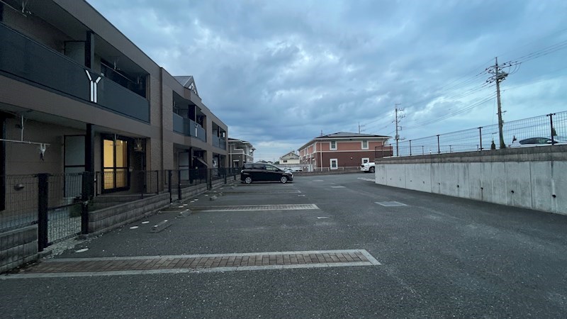 　グレイス・コート　 こちらの物件はMODE不動産なら割引対象の１部屋です。