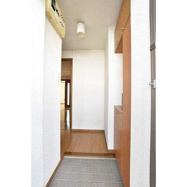 　東三島５７５ハイツ　Ｂ棟　 玄関