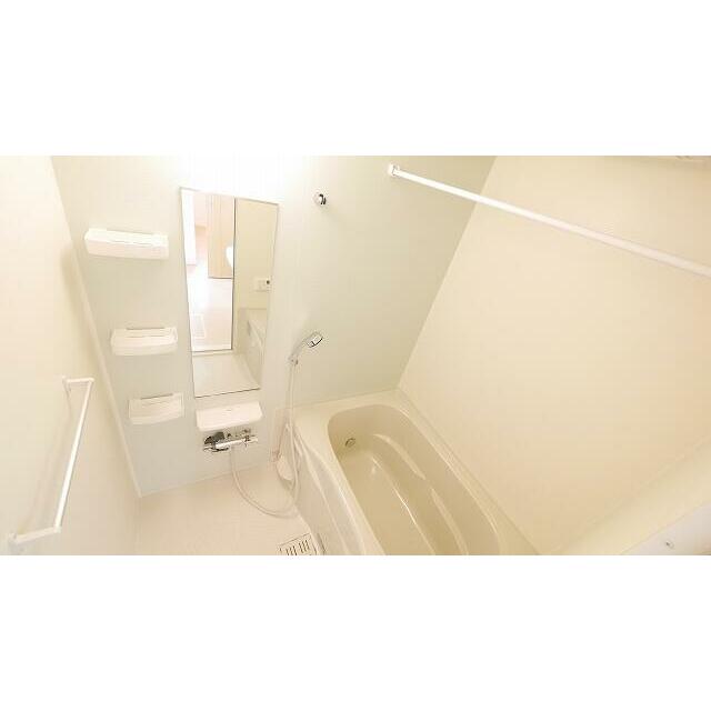 　クレセント　Ｅ棟　 こちらの物件はMODE不動産なら割引対象の１部屋です。