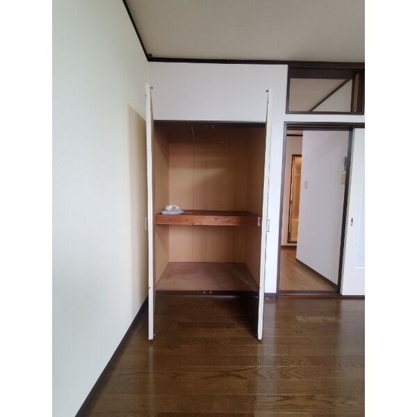 　岩崎マンション こちらの物件はMODE不動産なら割引対象の１部屋です。