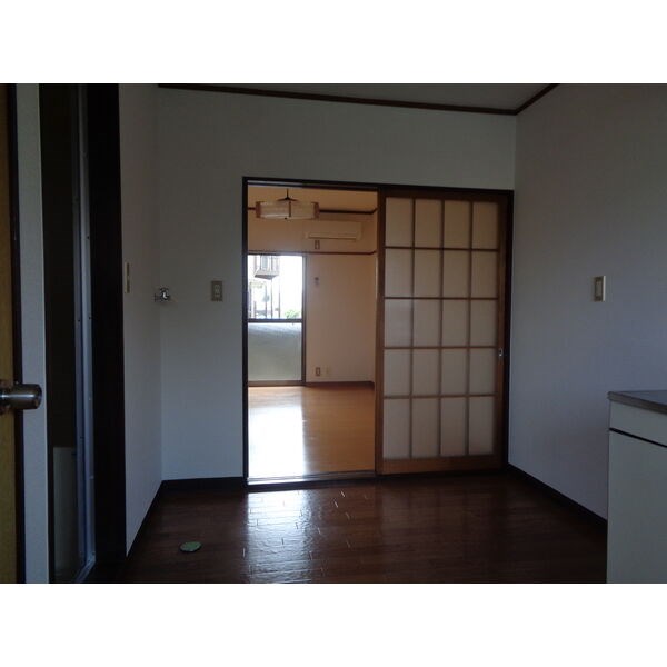　コーポあじさい こちらの物件はMODE不動産なら割引対象の１部屋です。