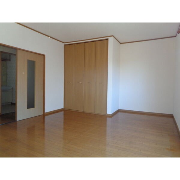 　コーポ山口 こちらの物件はMODE不動産なら割引対象の１部屋です。