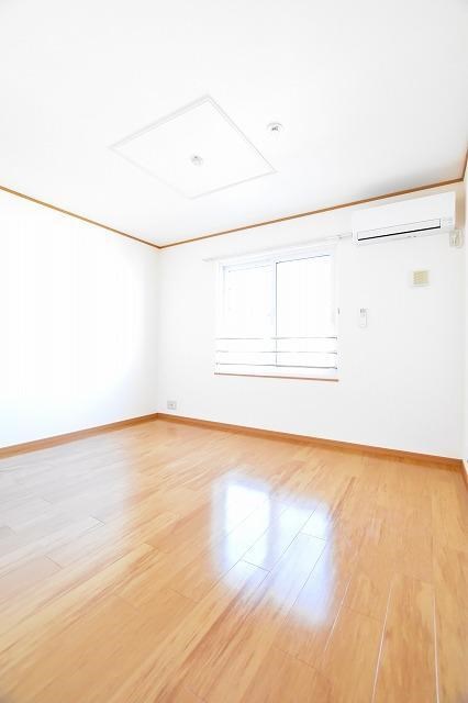 　ノーブル・フラワー　Ａ棟　 こちらの物件はMODE不動産なら割引対象の１部屋です。